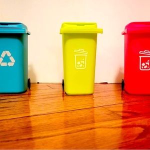 MULTI COLOR MINI GARBAGE BINS